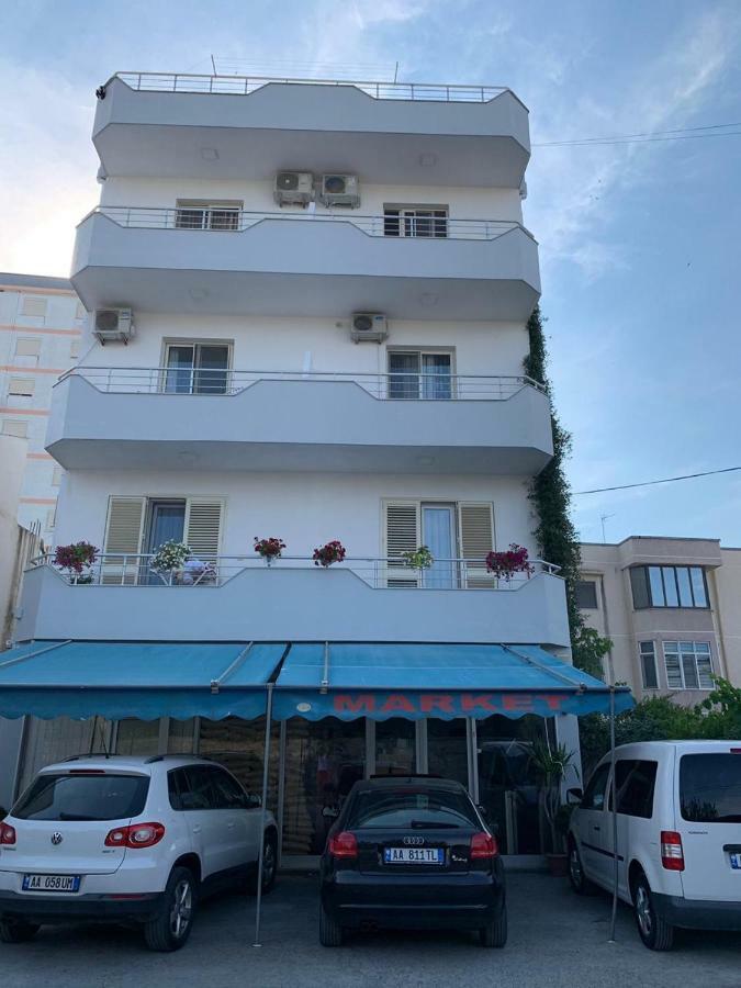 GuestHouse Cami Durrës Extérieur photo